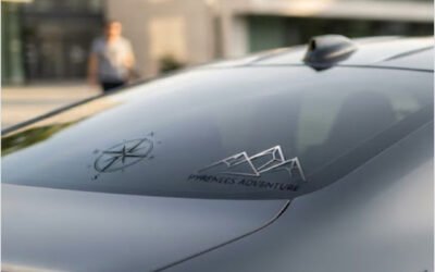 La guía definitiva de las pegatinas para coches: cómo elegir, colocar y cuidar un vinilo adhesivo